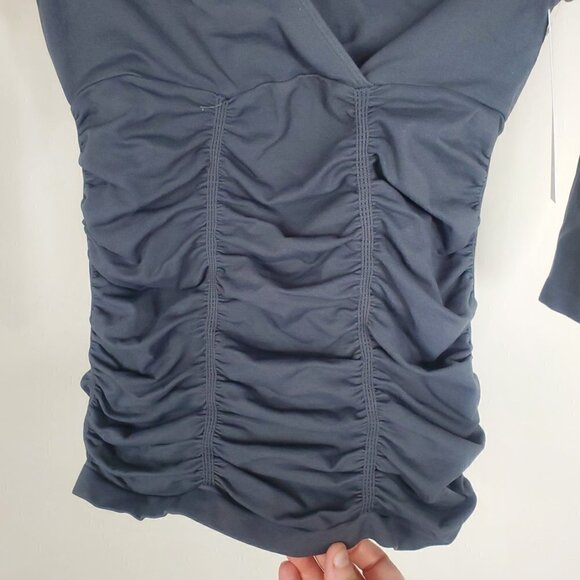 NWT Spiritual Gangster Ruched Detail V Neck Half Sleeve Top Dark Gray XS/S - Picture 9 of 12